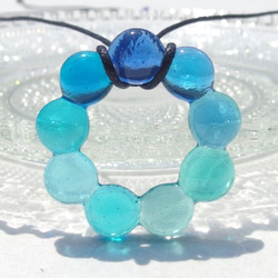 玻璃花環“大米[藍洞]”項鍊[選擇繩子的顏色和長度] [定做] 第3張的照片