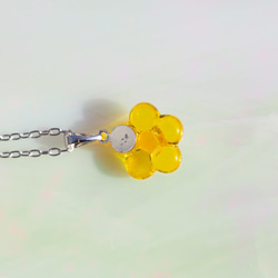 花盛開的玻璃「Hanahana [黃色]」鏈項鍊[棉繩，925銀可用][訂製]&lt;&lt;免運費&gt;&gt; 第4張的照片