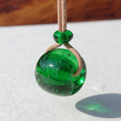 泡玉ガラス『あわだま【グリーン】』ネックレス【ミニ選べます】【受注制作】≪送料無料≫ 1枚目の画像