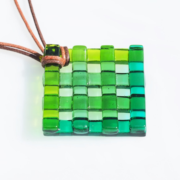 玻璃陽光「Komorebi [祖母綠]」項鍊 [您可以選擇繩子的顏色和長度] [定制] &lt;&lt;免運費&gt;&gt; 第6張的照片