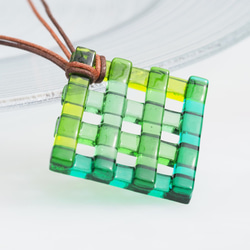 玻璃陽光「Komorebi [祖母綠]」項鍊 [您可以選擇繩子的顏色和長度] [定制] &lt;&lt;免運費&gt;&gt; 第7張的照片