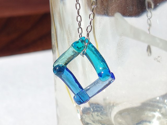 彩色玻璃“ Irogasane [Petit] [Soda]”鏈項鍊[棉線，可用925銀] [定做] 第3張的照片