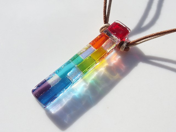極光玻璃「極光[彩虹]」項鍊 [可透過選項進行各種更改] [客製化] ≪免運費≫ 第1張的照片
