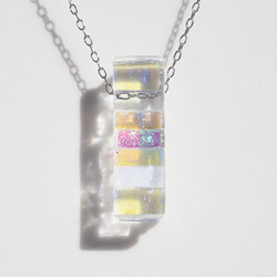 光る香るガラス『オーロラかおる【寒色系】』アロマペンダント【プチ選べます】≪送料無料≫ 5枚目の画像