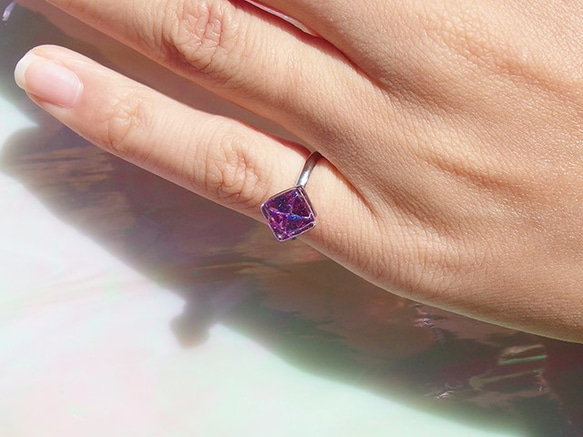 2月出生的石製玻璃“紫水晶”小指戒指[定做] 第5張的照片