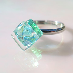 3月出生的石玻璃“海藍寶石”小指戒指[定做] 第1張的照片