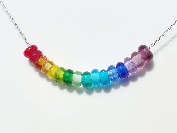 彩虹水滴玻璃「Nijiwa [所有顏色]」鏈項鍊 [棉繩，銀色 925 可用] [定制] ≪免運費≫ 第3張的照片
