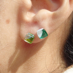 雪ガラス『ゆき【深雪】』チタンピアス/イヤリング【金具選べます】【受注制作】≪送料無料≫ 4枚目の画像