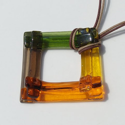 秋天的大號彩色夾層玻璃「Irogasane [大] [秋天]」項鍊 [可以選擇顏色和繩子的長度] [定制] ≪免運費≫ 第3張的照片