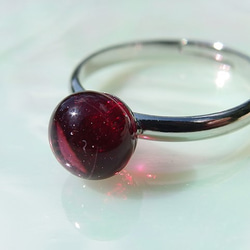 柔軟明亮的玻璃“ Akari [Bordeaux]”小指環[定做] 第4張的照片