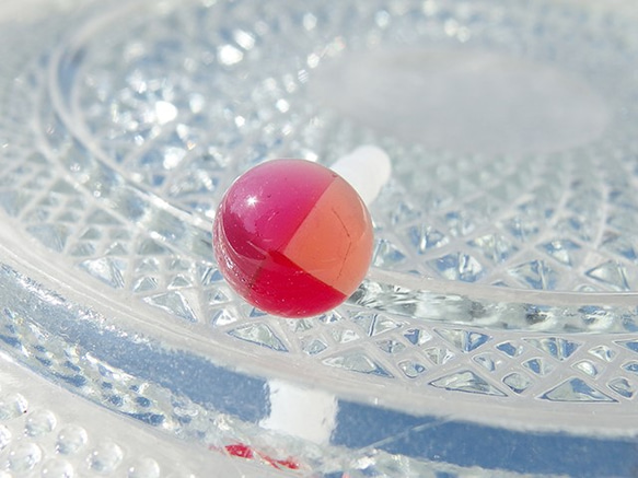 綿飴ガラス『わたあめ【小】【ルージュ】』イヤホンジャック【受注制作】≪送料無料≫ 3枚目の画像