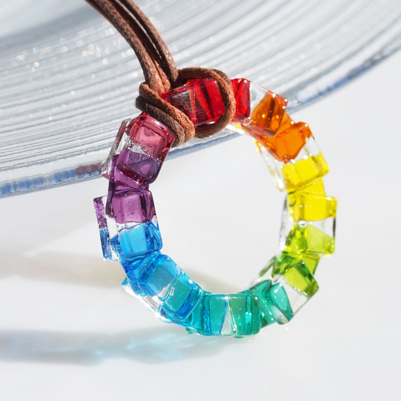 [特殊]玻璃環“戒指[彩虹]”項鍊 第1張的照片