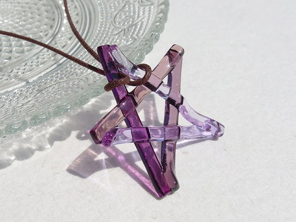 玻璃星星「星星[紫色]」項鍊[可以選擇繩子的顏色和長度][定制]≪免運費≫ 第1張的照片