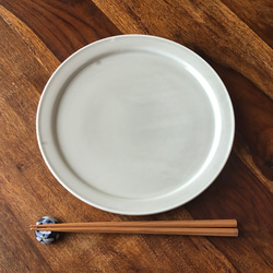 典型プレート　8寸皿　グレーホワイト　瀬戸焼 2枚目の画像