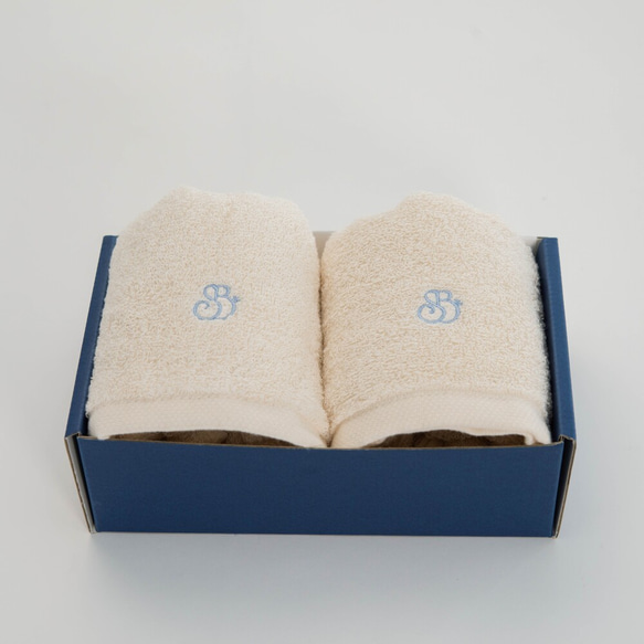 禮品送禮 兩條面巾 毛巾套裝 奢華質感 有機棉 GOTS Ecocert 認證化妝盒 第2張的照片