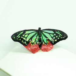 旅するアサギマダラの切り絵ヘアゴム 3枚目の画像