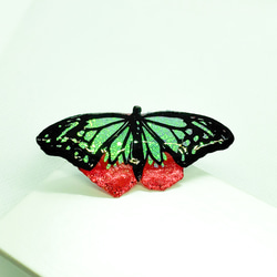 旅するアサギマダラの切り絵ヘアゴム 4枚目の画像