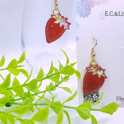 恋する真っ赤ないちご切り絵ピアス/イヤリング 5枚目の画像
