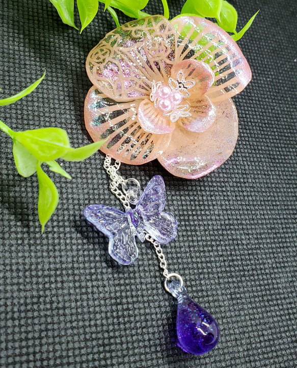 可憐に咲き誇る笑顔の花[かんざし] 1枚目の画像