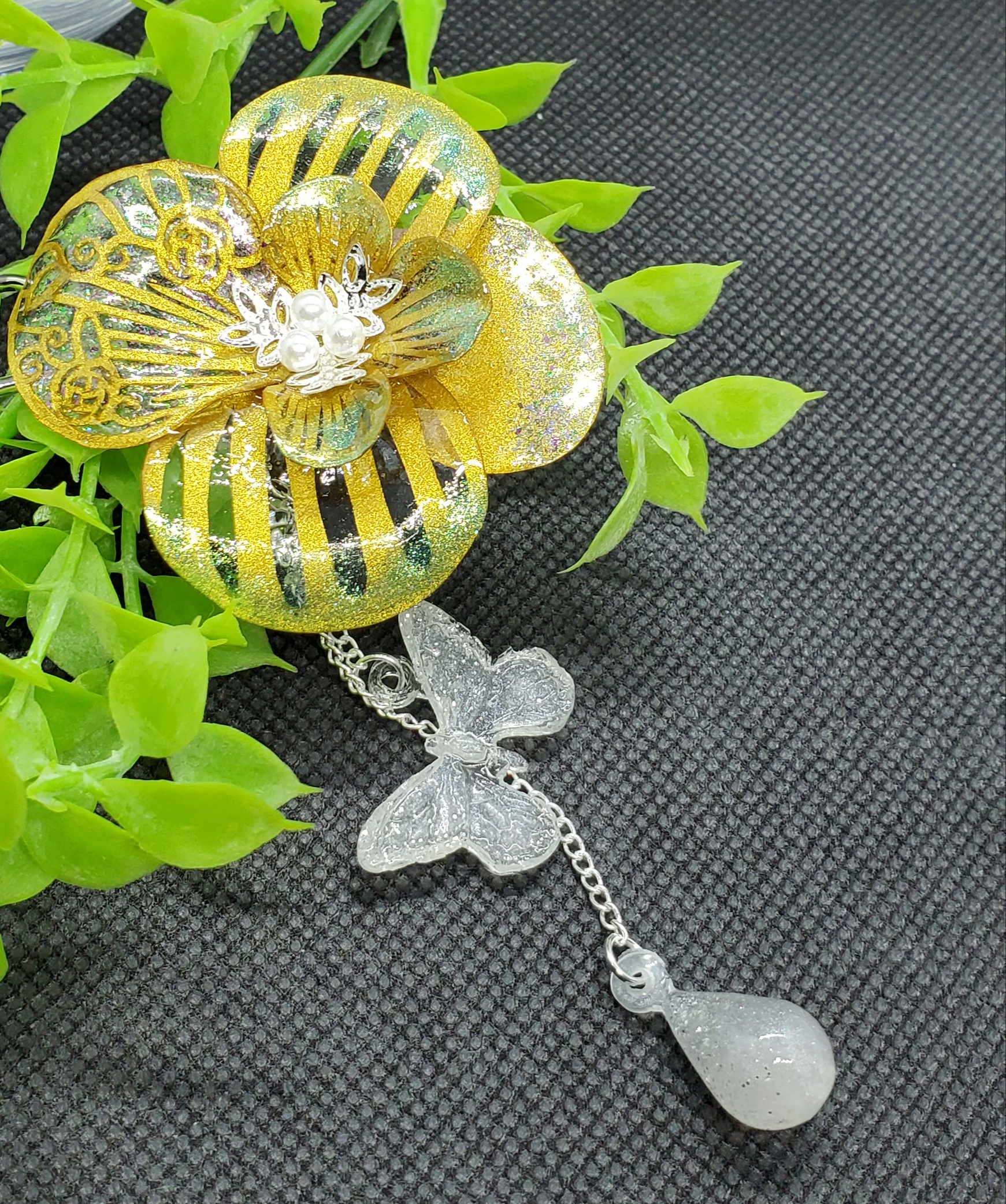 才に輝く財源の花[かんざし]