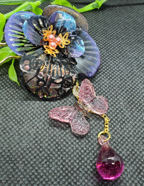 静かに燃ゆる情熱の花[ブローチ] 5枚目の画像