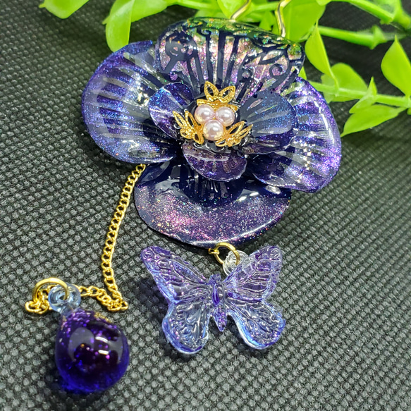 深く見つめる冷静の花[ヘアクリップ] 4枚目の画像