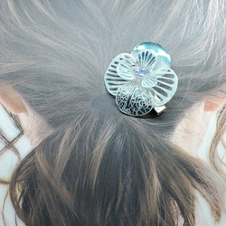 儚い幻想の花[ヘアクリップ] 1枚目の画像