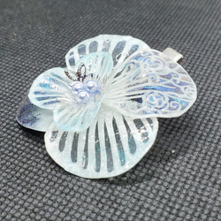 儚い幻想の花[ヘアクリップ] 3枚目の画像