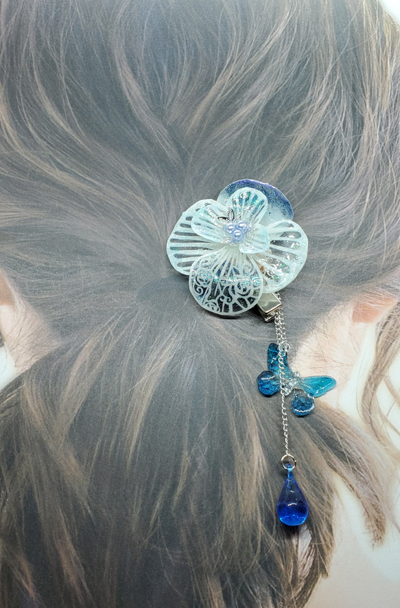 儚い幻想の花[ヘアクリップ] 5枚目の画像