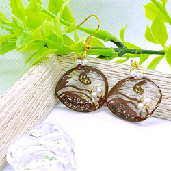 あんぱんの切り絵ピアス/イヤリング 1枚目の画像