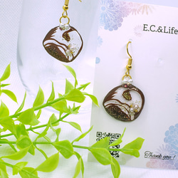 あんぱんの切り絵ピアス/イヤリング 4枚目の画像