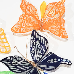 ファンタジーな蝶々の切り絵かんざし[群青] 5枚目の画像
