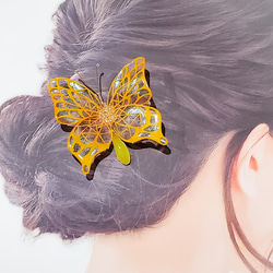ファンタジーな蝶々の切り絵かんざし[黄色] 2枚目の画像