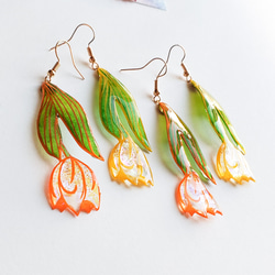 [黄]チューリップの切り絵ピアス/イヤリング 4枚目の画像