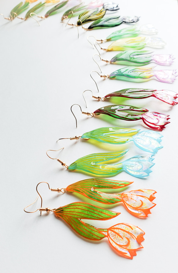 [黄]チューリップの切り絵ピアス/イヤリング 5枚目の画像