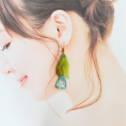 [青]チューリップの切り絵ピアス/イヤリング 2枚目の画像