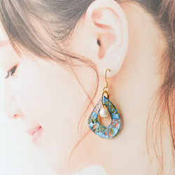 キラキラ雫の切り絵ピアス/イヤリング 2枚目の画像