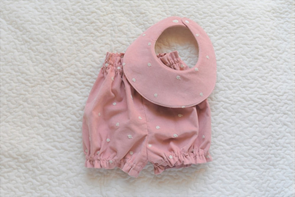冬のお家時間もかわいく♡C＆Sフレンチコーデュロイに林檎の刺繍のかぼちゃパンツ(ピンク) 3枚目の画像