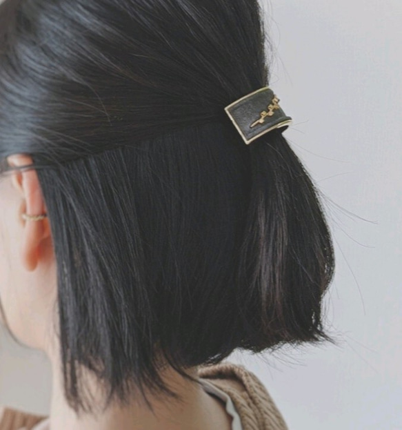 本革♡スエード×ゴールドメタル　  大人のためのポニーフック　秋色　秋カラー 10枚目の画像