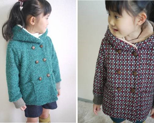 ポートフォリオ(^^)幼児向け人形☆フード付きニットコート☆001 【公式