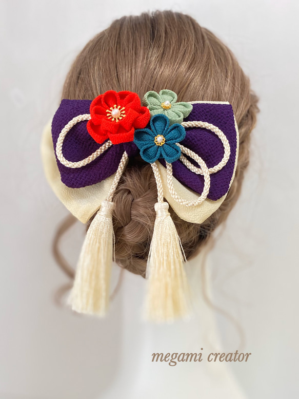 つまみ細工&リボン髪飾り　江戸紫×アイボリー　卒業式 1枚目の画像