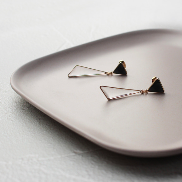雙三角耳環 第2張的照片