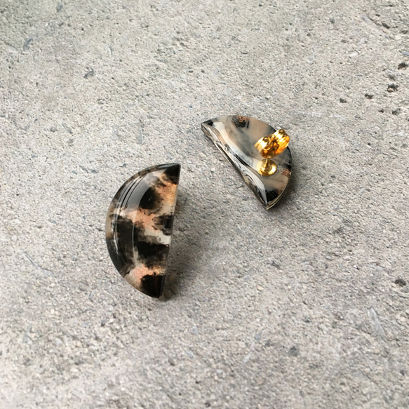半月豹紋耳環/耳環 第4張的照片