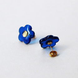 簡約花朵（寶藍）耳環/耳釘 第2張的照片