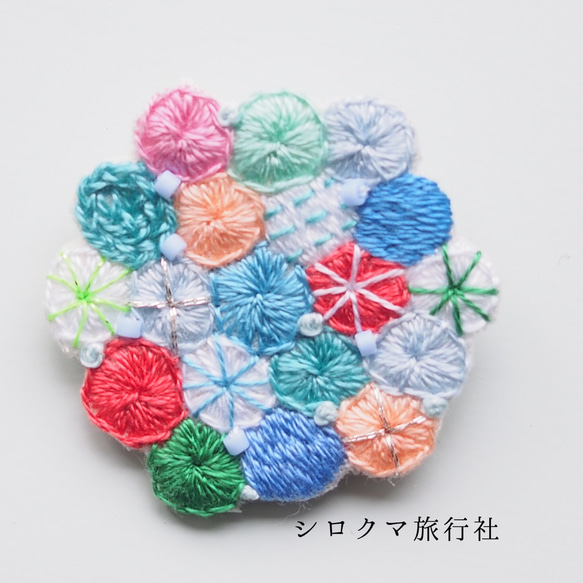 【小さいサイズ】まるい　刺繍ブローチ　ミックス 2枚目の画像