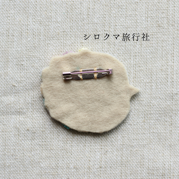 パンとパンダの刺繍ブローチ（目玉焼きトースト） 5枚目の画像