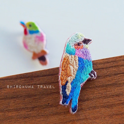 【Beautiful bird】 embroidery brooch 刺繡胸針 第2張的照片