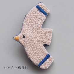【Seagull】embroidery brooch 刺繡胸針【海鸥】 第3張的照片