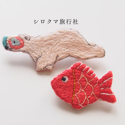 【Polar bear】embroidery brooch ，新的一年 北极熊 刺繡胸針 第2張的照片