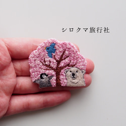 【北极熊】embroidery brooch ，櫻華 刺繡胸針 第4張的照片